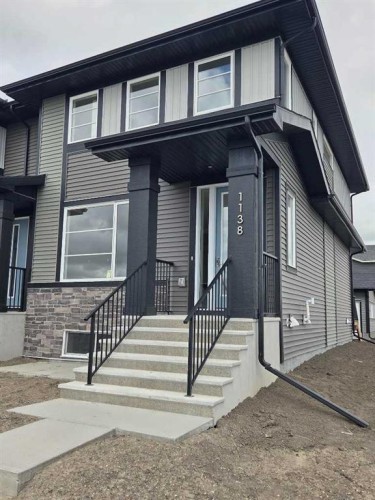 1138 Cobblestone Boulevard SW Airdrie, AB T4B 0R7
