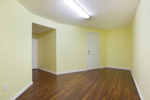 612 Riverside Boulevard Nw, High River, AB 
