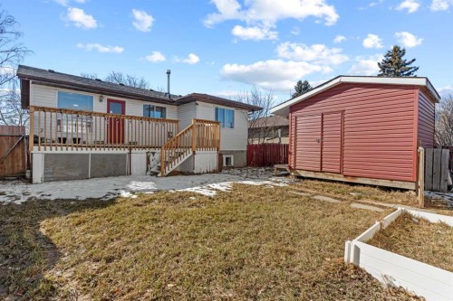 187 Falwood Way Ne, Calgary, AB - Outdoor