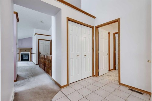 20 Douglasview Park Se, Calgary, AB 