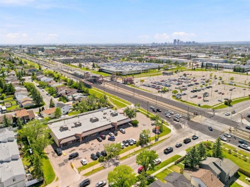 4308 38 Street Ne, Calgary, AB 