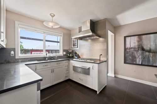 1016 Pensdale Crescent Se, Calgary, AB 