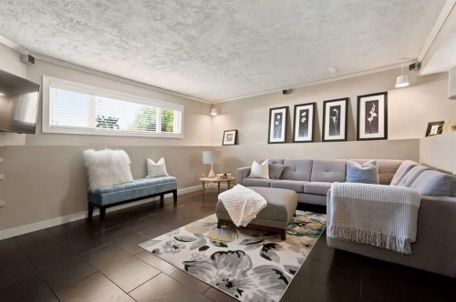 1016 Pensdale Crescent Se, Calgary, AB 