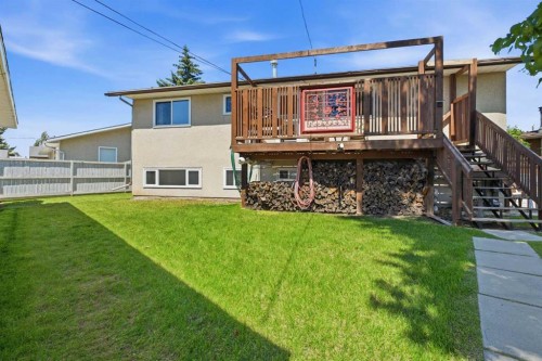 1016 Pensdale Crescent Se, Calgary, AB 