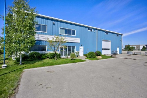 240086 Frontier Crescent, Rural Rocky View County, AB 