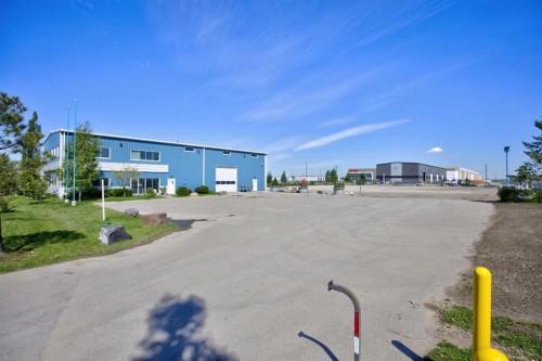 240086 Frontier Crescent, Rural Rocky View County, AB 