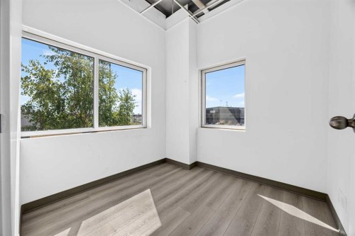 240086 Frontier Crescent, Rural Rocky View County, AB 