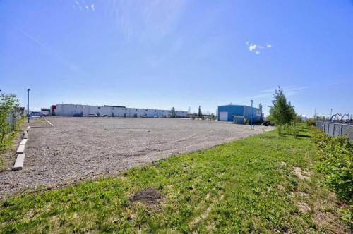 240086 Frontier Crescent, Rural Rocky View County, AB 