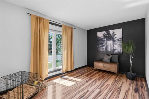 331 Queensland Circle Se, Calgary, AB - Indoor