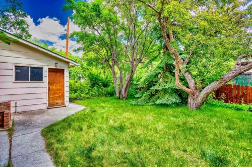 2308 9 Avenue Nw, Calgary, AB 