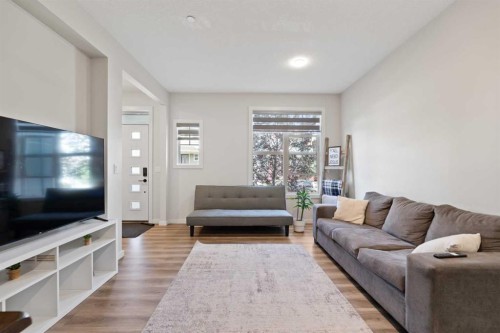 273 Lucas Avenue Nw, Calgary, AB 