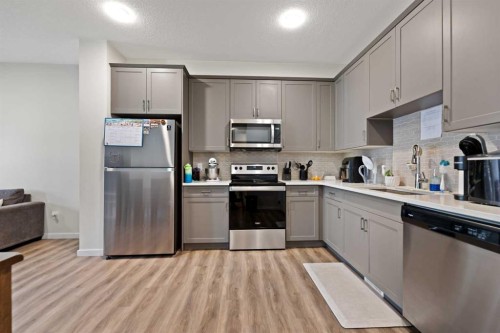 273 Lucas Avenue Nw, Calgary, AB 