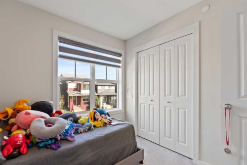 273 Lucas Avenue Nw, Calgary, AB 