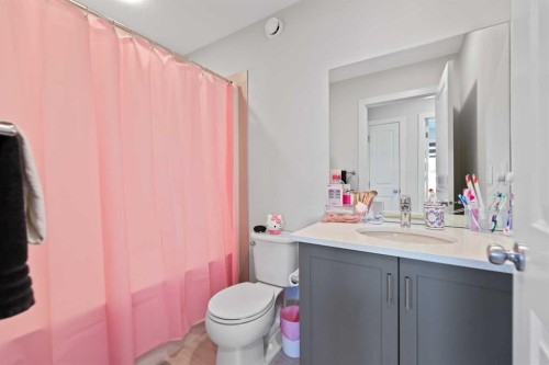 273 Lucas Avenue Nw, Calgary, AB 