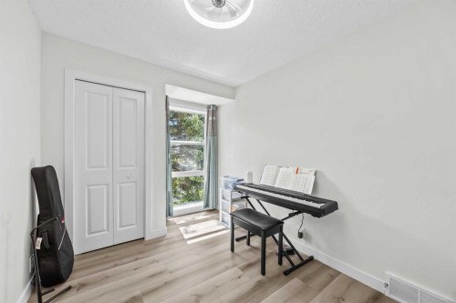 151 Ranchview Place Nw, Calgary, AB 