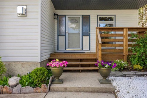 151 Ranchview Place Nw, Calgary, AB 