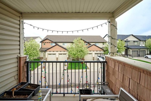 31 Pantego Lane Nw, Calgary, AB 