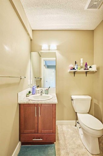 31 Pantego Lane Nw, Calgary, AB 