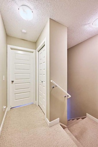 31 Pantego Lane Nw, Calgary, AB 