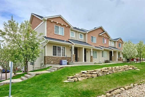 31 Pantego Lane Nw, Calgary, AB 