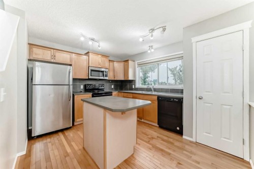 189 Copperstone Circle Se, Calgary, AB 