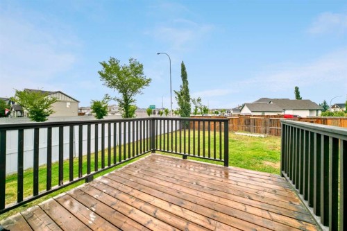189 Copperstone Circle Se, Calgary, AB 