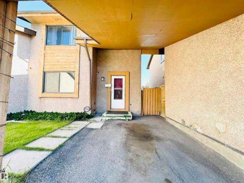 40 Pinecliff Close Ne, Calgary, AB 