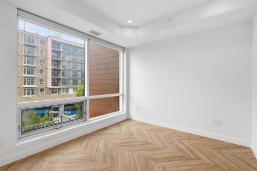307-8445 Broadcast Avenue Sw, Calgary, AB - Indoor Photo Showing Other Room