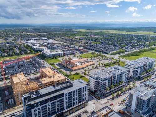 307-8445 Broadcast Avenue Sw, Calgary, AB - Outdoor With View