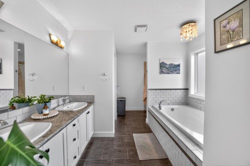 5 Havenfield Drive, Carstairs, AB 