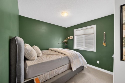 5 Havenfield Drive, Carstairs, AB 