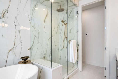 44 Greenwich Heath Nw, Calgary, AB 