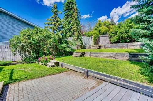 56 Deersaxon Circle Se, Calgary, AB - Outdoor