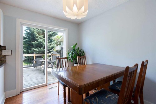 56 Deersaxon Circle Se, Calgary, AB - Indoor Photo Showing Dining Room