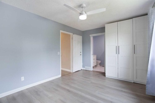 3627 Cedarille Drive Sw, Calgary, AB - Indoor Photo Showing Other Room
