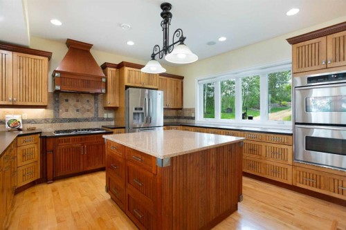 57-39408 Range Road 21, Rural Lacombe County, AB - Indoor Photo Showing Kitchen