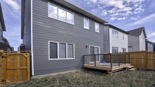 57 Willow Green Sw, Airdrie, AB 