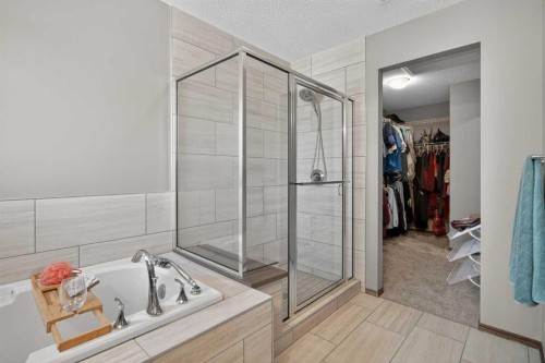 237 Brightonwoods Gardens Se, Calgary, AB 