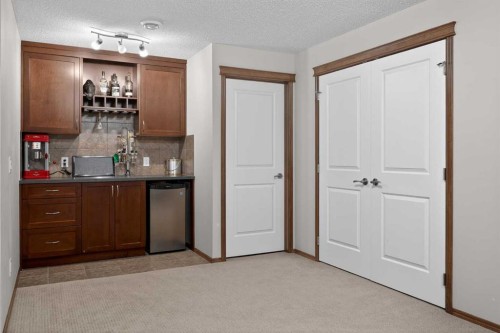 237 Brightonwoods Gardens Se, Calgary, AB 