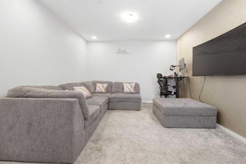 121 Carringvue Park Nw, Calgary, AB - Indoor