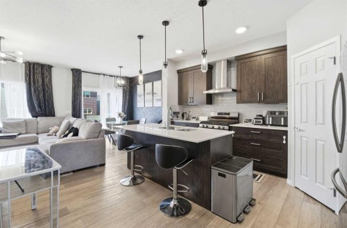 121 Carringvue Park Nw, Calgary, AB - Indoor Photo Showing Kitchen With Upgraded Kitchen