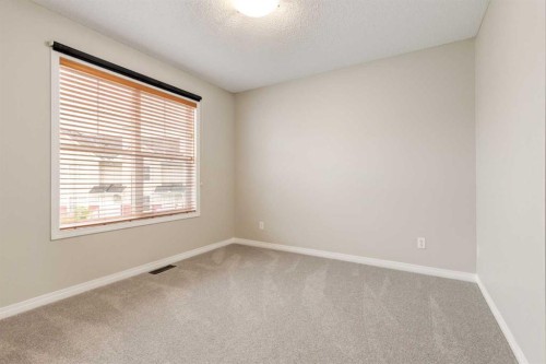 3294 New Brighton Gardens Se, Calgary, AB 