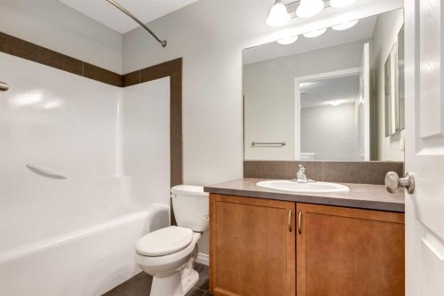 3294 New Brighton Gardens Se, Calgary, AB 