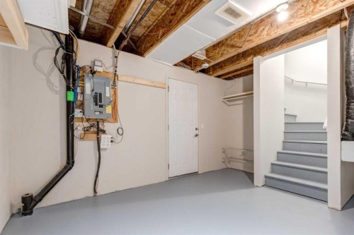 3294 New Brighton Gardens Se, Calgary, AB 