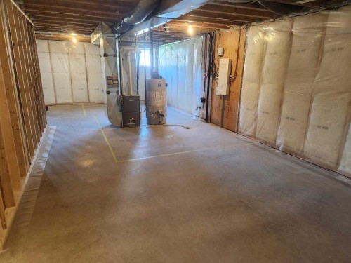 419 Meadowlark Way, Vulcan, AB - Indoor Photo Showing Basement