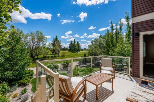 1213 Hillcrest Manor Estates, Strathmore, AB 