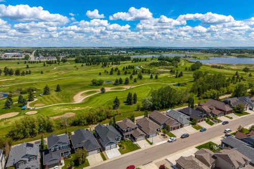 1213 Hillcrest Manor Estates, Strathmore, AB 