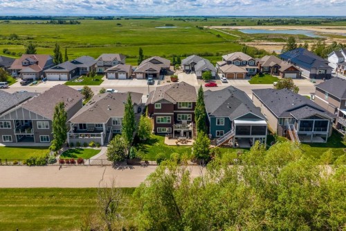 1213 Hillcrest Manor Estates, Strathmore, AB 