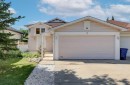 7 Canoe Close, Airdrie, AB 