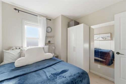 131 Copperpond Row Se, Calgary, AB 